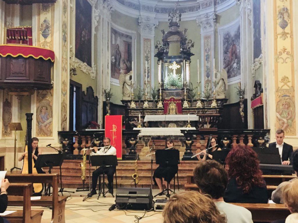 017-Elena-Guarneri-arpa-arpista-chiesa-Galec