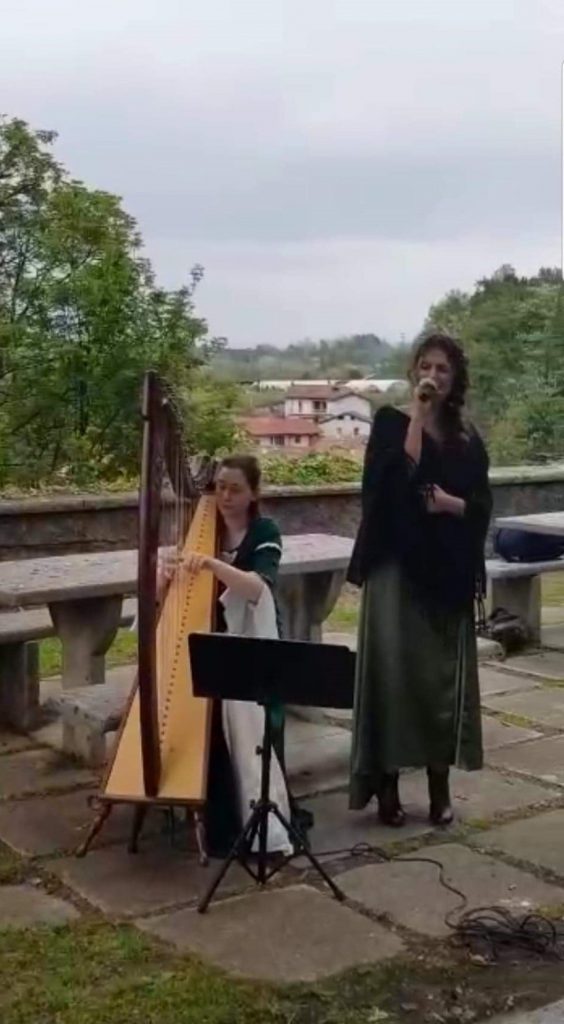043-Elena-Guarneri-arpa-arpista-matrimonio-celtica-castello